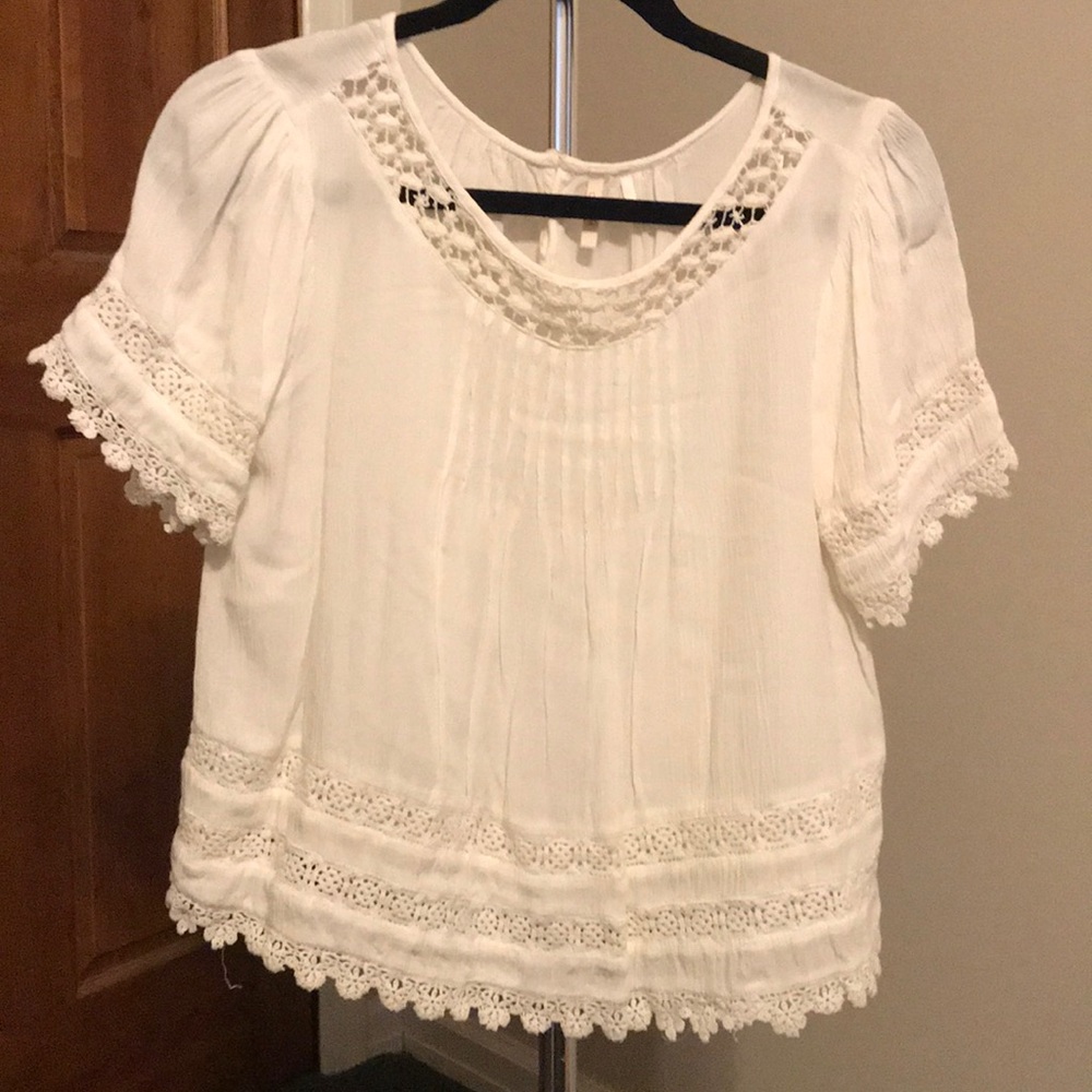 White linen top